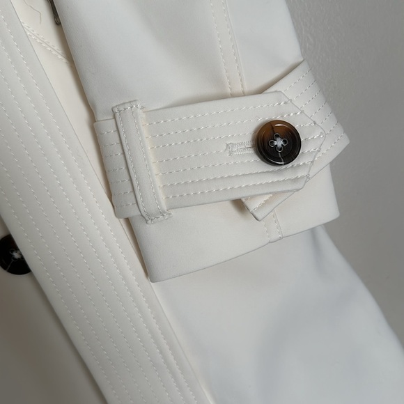 Express Trench Coat - Cream - XS - Picture 7 of 15